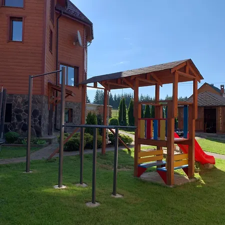 Guest house Aura Karpat