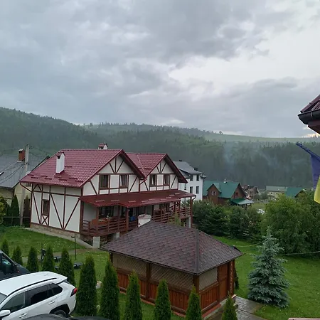 Aura Karpat Gæstehus Bukovel