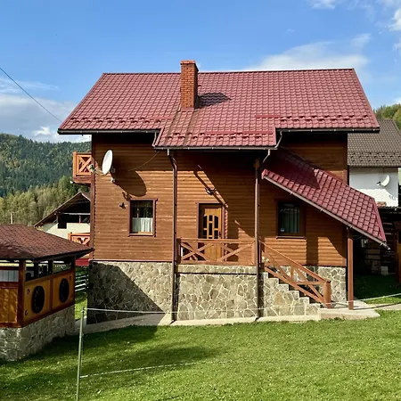 Aura Karpat Guest house