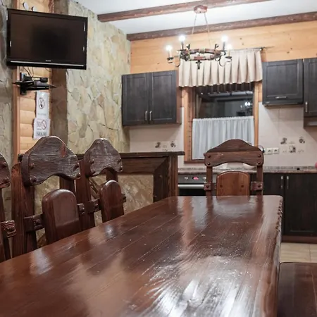 Aura Karpat Guest house