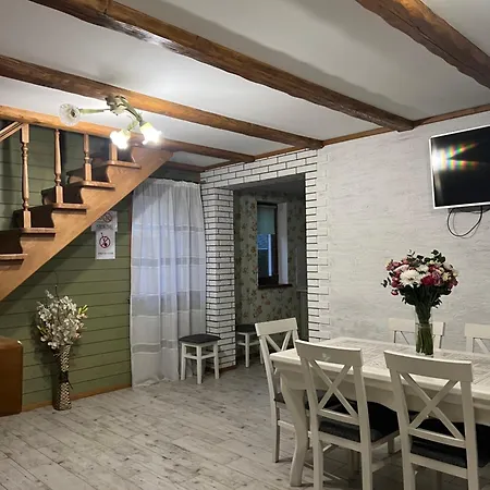 Aura Karpat Πανσιόν