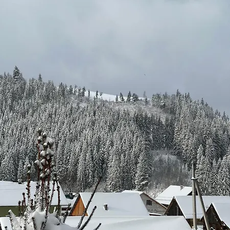 Gæstehus Aura Karpat Bukovel