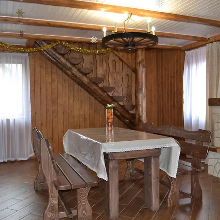 Aura Karpat Guest house 4*