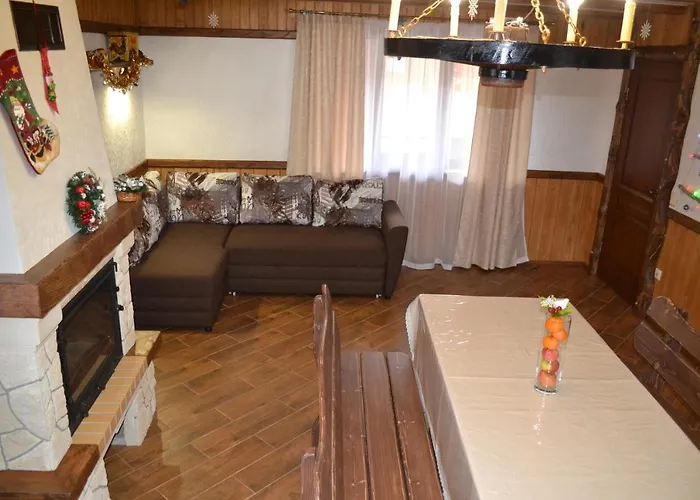 Aura Karpat Konukevi 4*