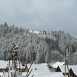 Gæstehus Aura Karpat Bukovel