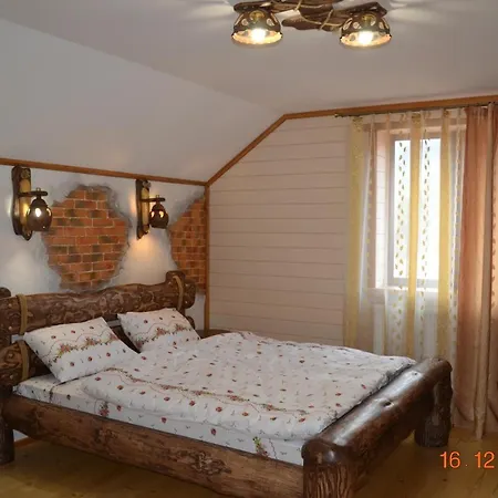 Aura Karpat 4*
